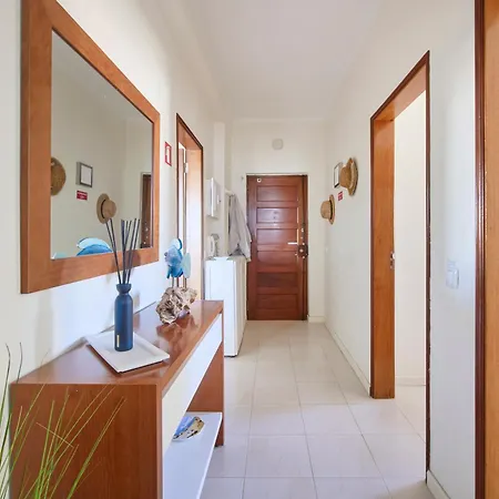 Cosy 2 Bedroom Ap Near The Da Rocha * Portimao