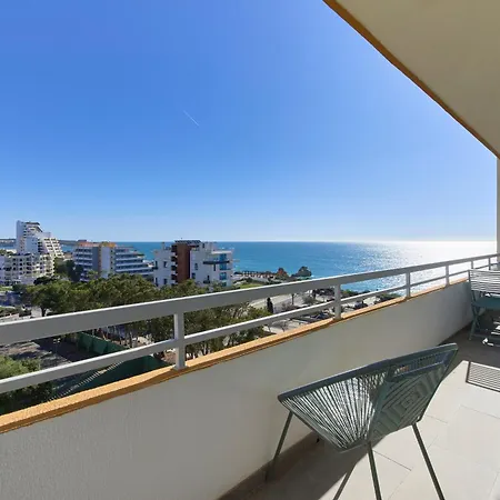 Cosy 2 Bedroom Ap Near The Da Rocha *
