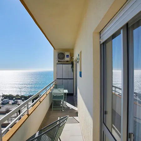 Cosy 2 Bedroom Ap Near The Da Rocha Portimao